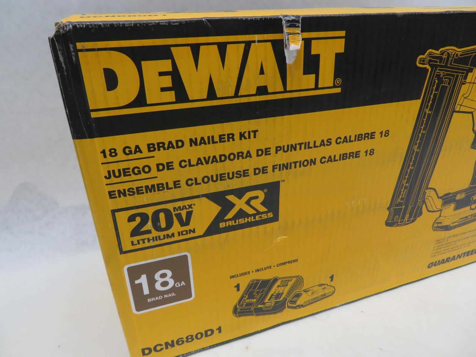 Купить Степлер DEWALT DCN680D1 20/volt MAX lithium/ion 18/gauge