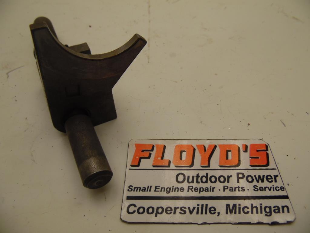Craftsman 917.258860 Transaxle 139535 Shift Fork W/Shaft 4986R 139111