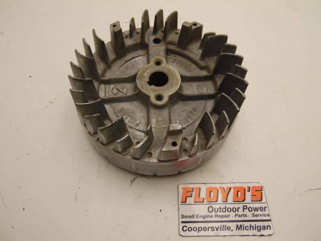 Briggs & Stratton 5HP 09A413 Engine Flywheel 699573 eBay