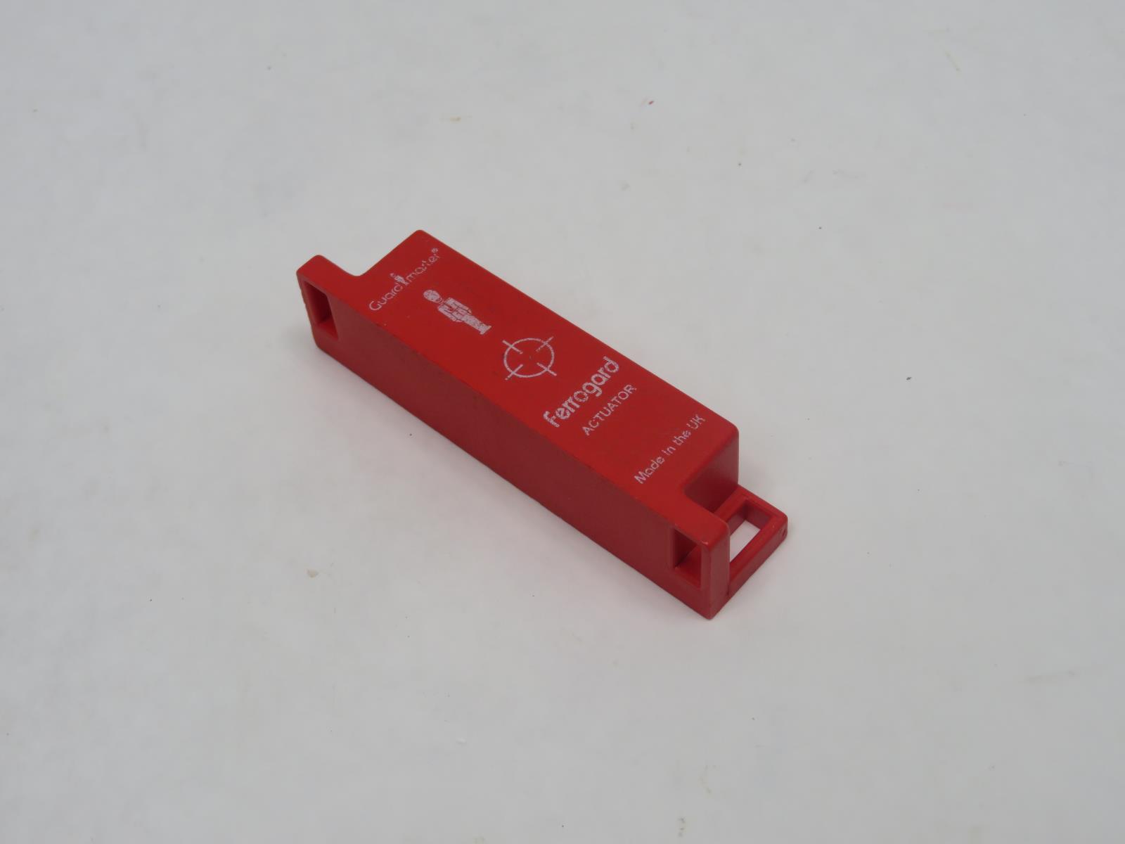 Allen Bradley Guard Master Ferrogard Actuator Door Switch Safety eBay