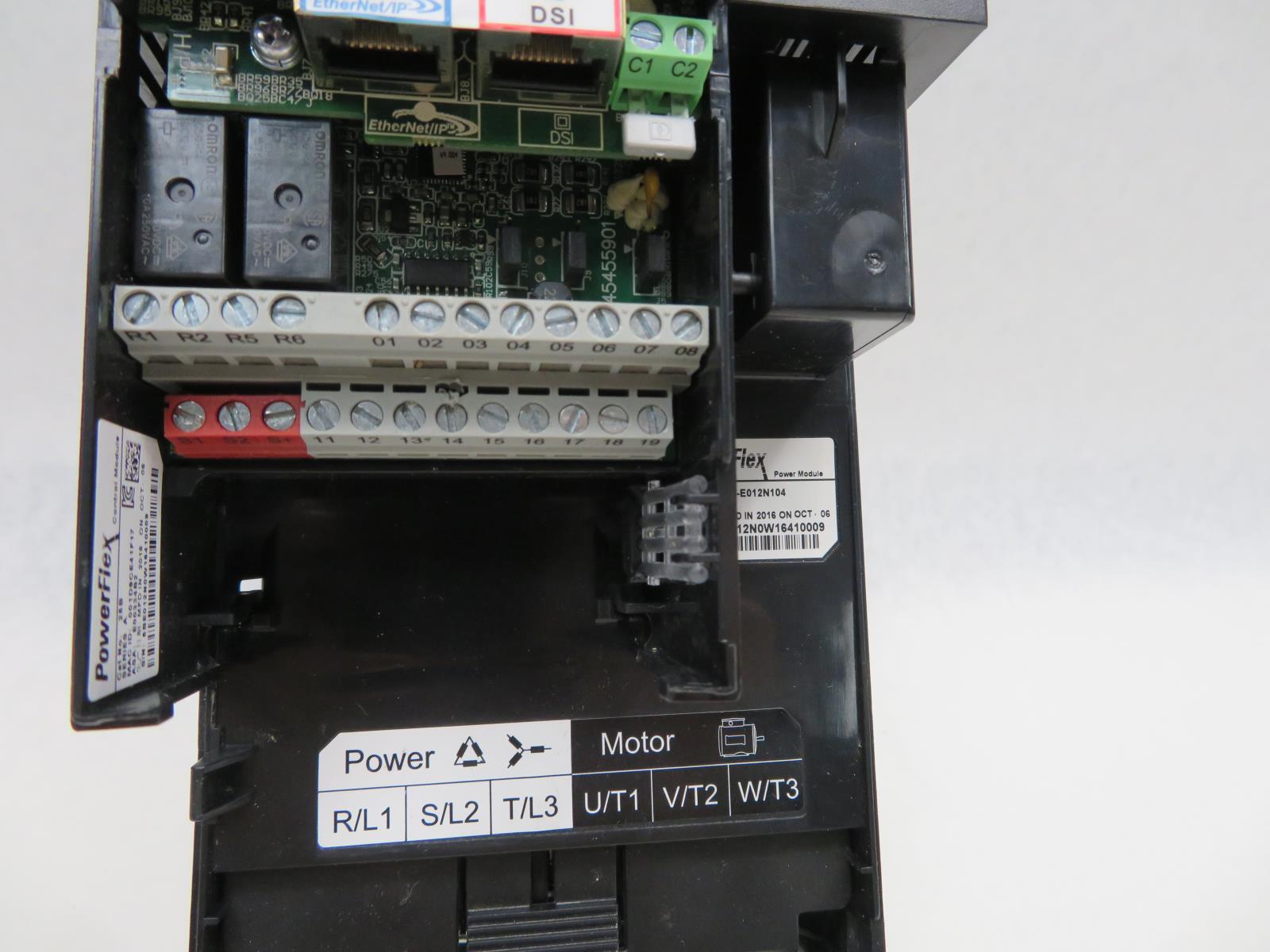 Allen Bradley PowerFlex 525 Control Module CAT 25B 25B-E012N104 Drive 7