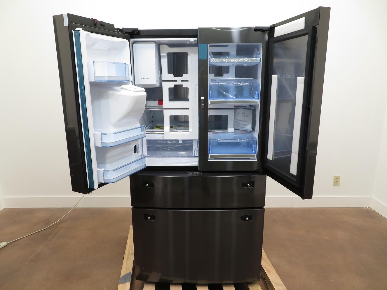 Samsung RF28JBEDBSG 36 Inch 4Doors French Door Refrigerator FlexZone