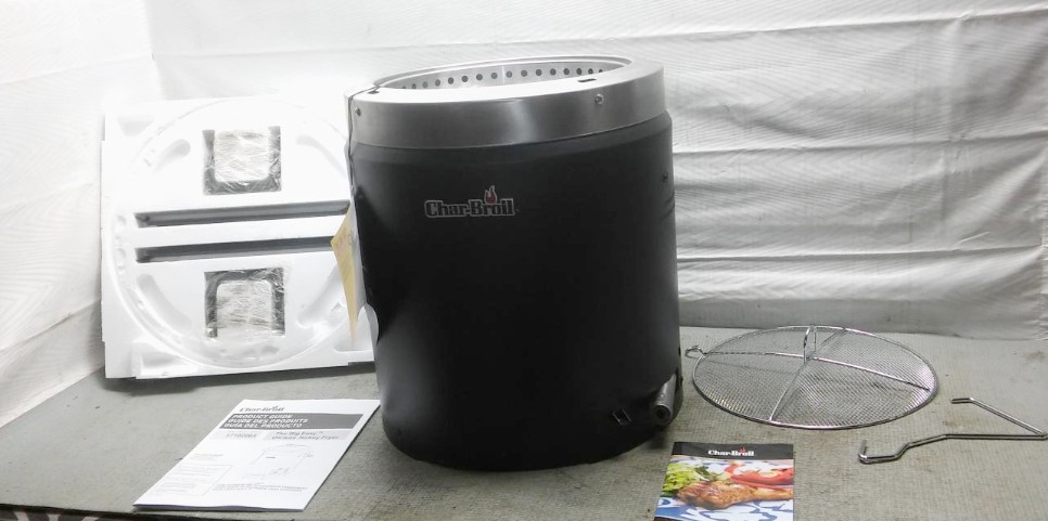 CHAR-BROIL THE BIG EASY OIL-LESS TURKEY FRYER EQUIPPED W/TRU-INFRARED