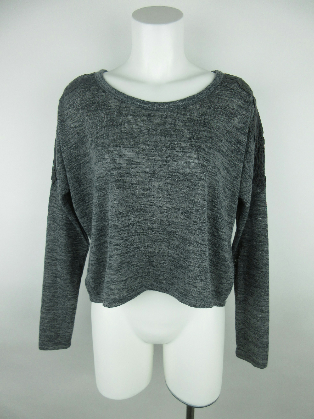 abercrombie & fitch pullover sweaters