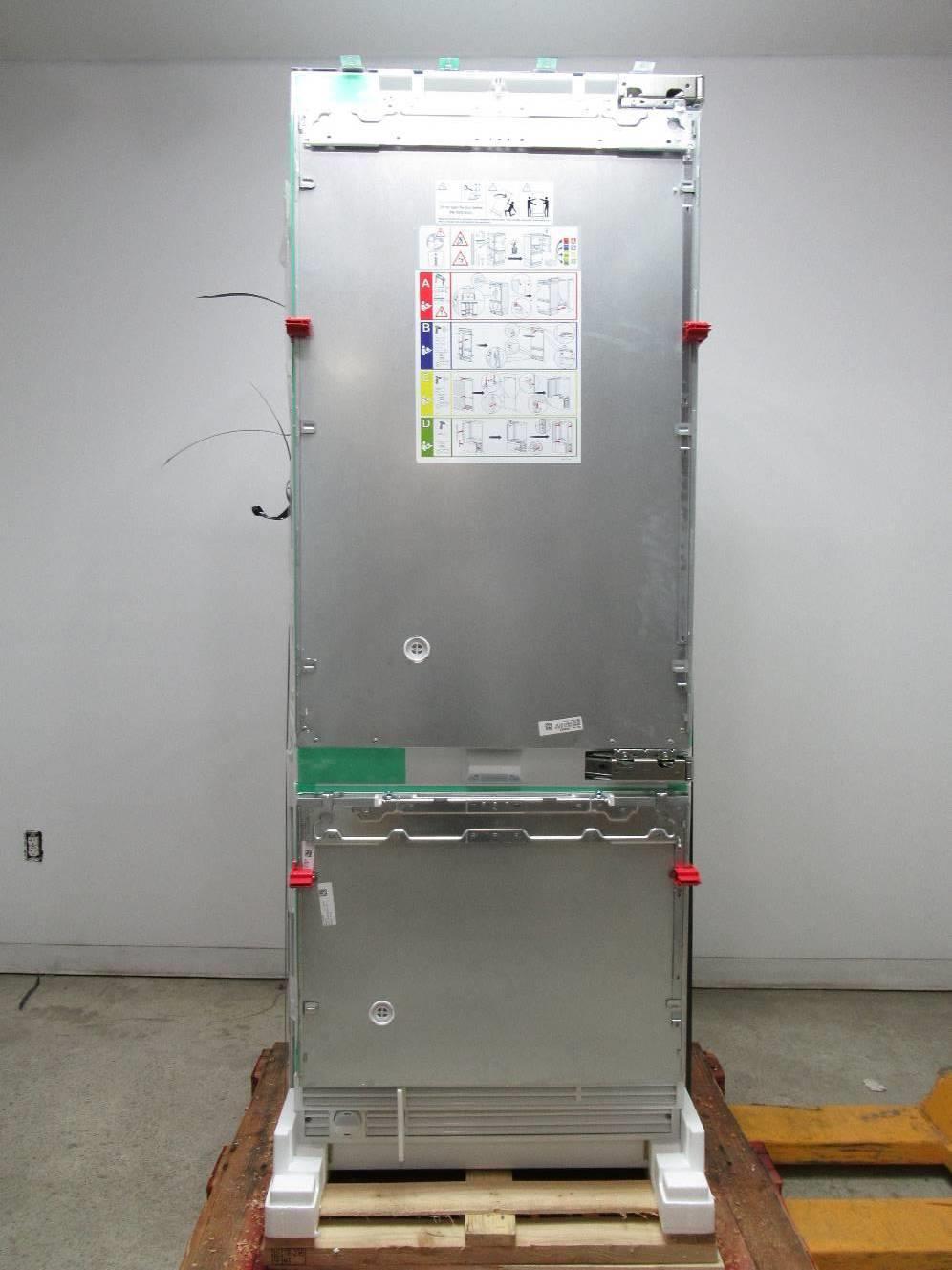 Gaggenau 30" Ice Maker Custom Integrated BottomFreezer Refrigerator