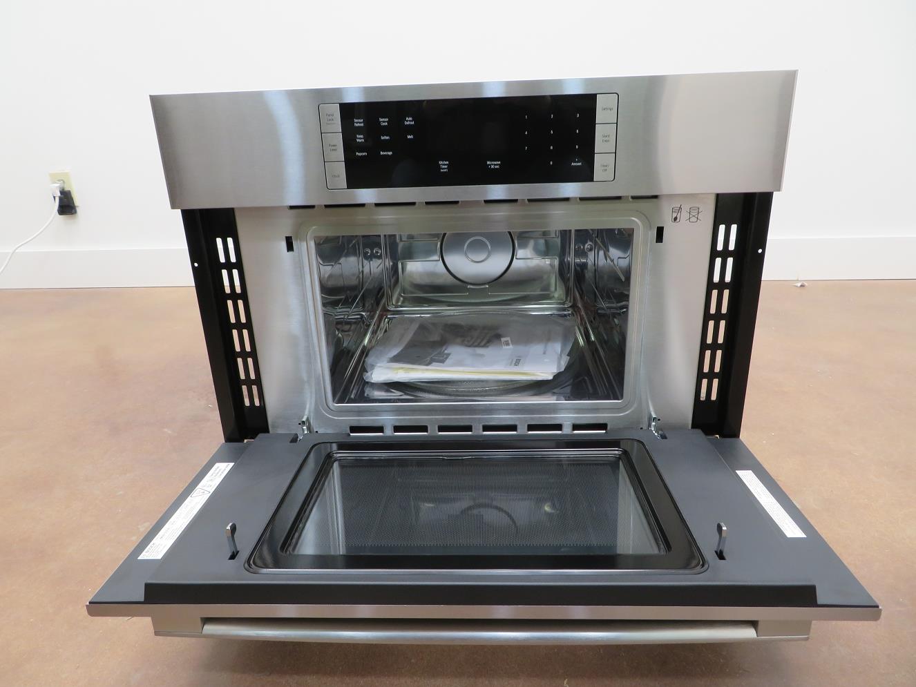 Bosch 500 Series 30" 1.6 cu ft Capacity BuiltIn Microwave Oven