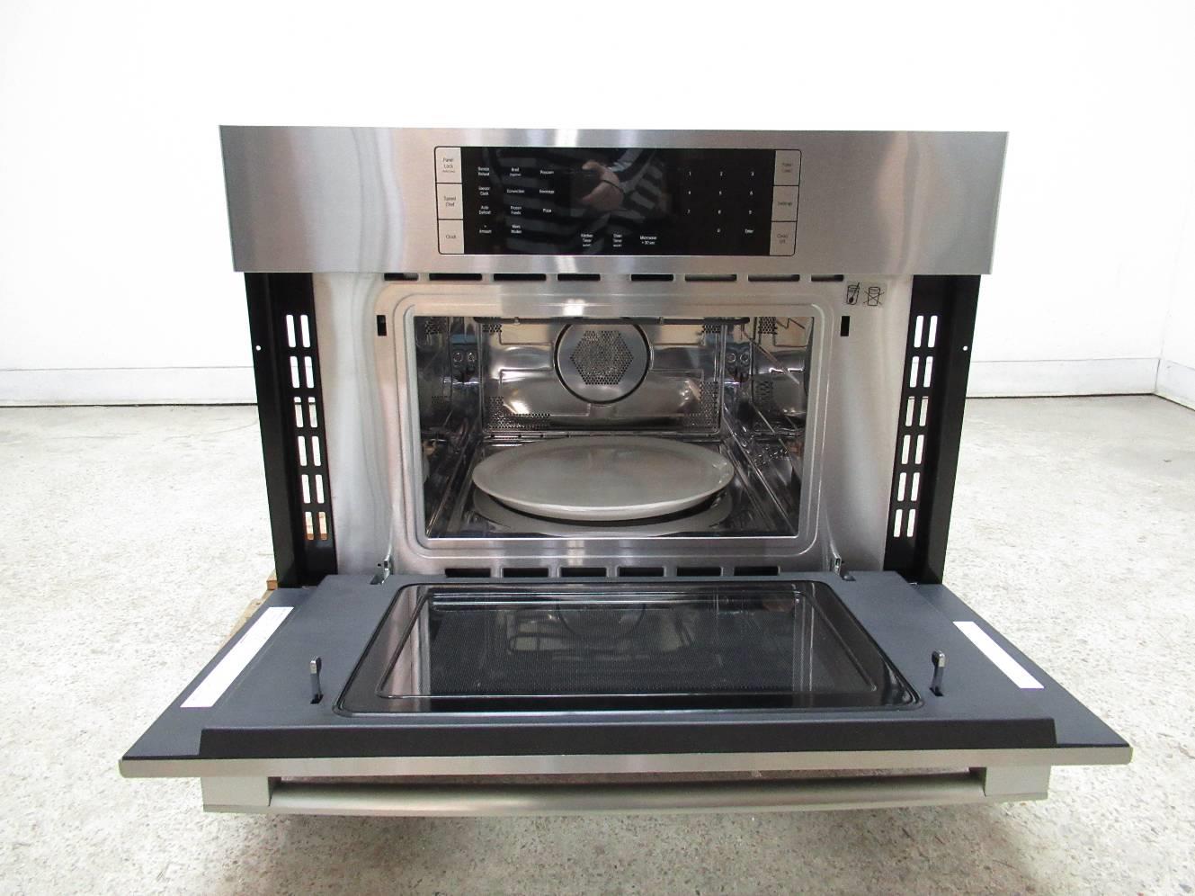 Bosch Benchmark Series 30" 1.6 cu. ft. 10 Power Levels SS Speed Oven