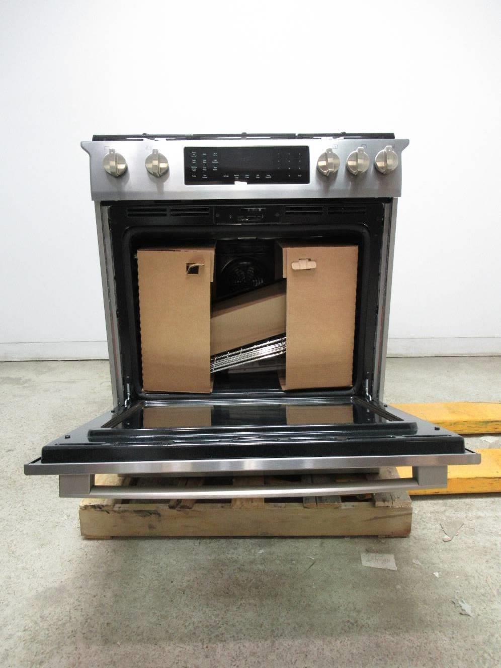 Bosch 30" 4.6 cu. ft. 5 Sealed Burners DualFuel Warming Drawer Range