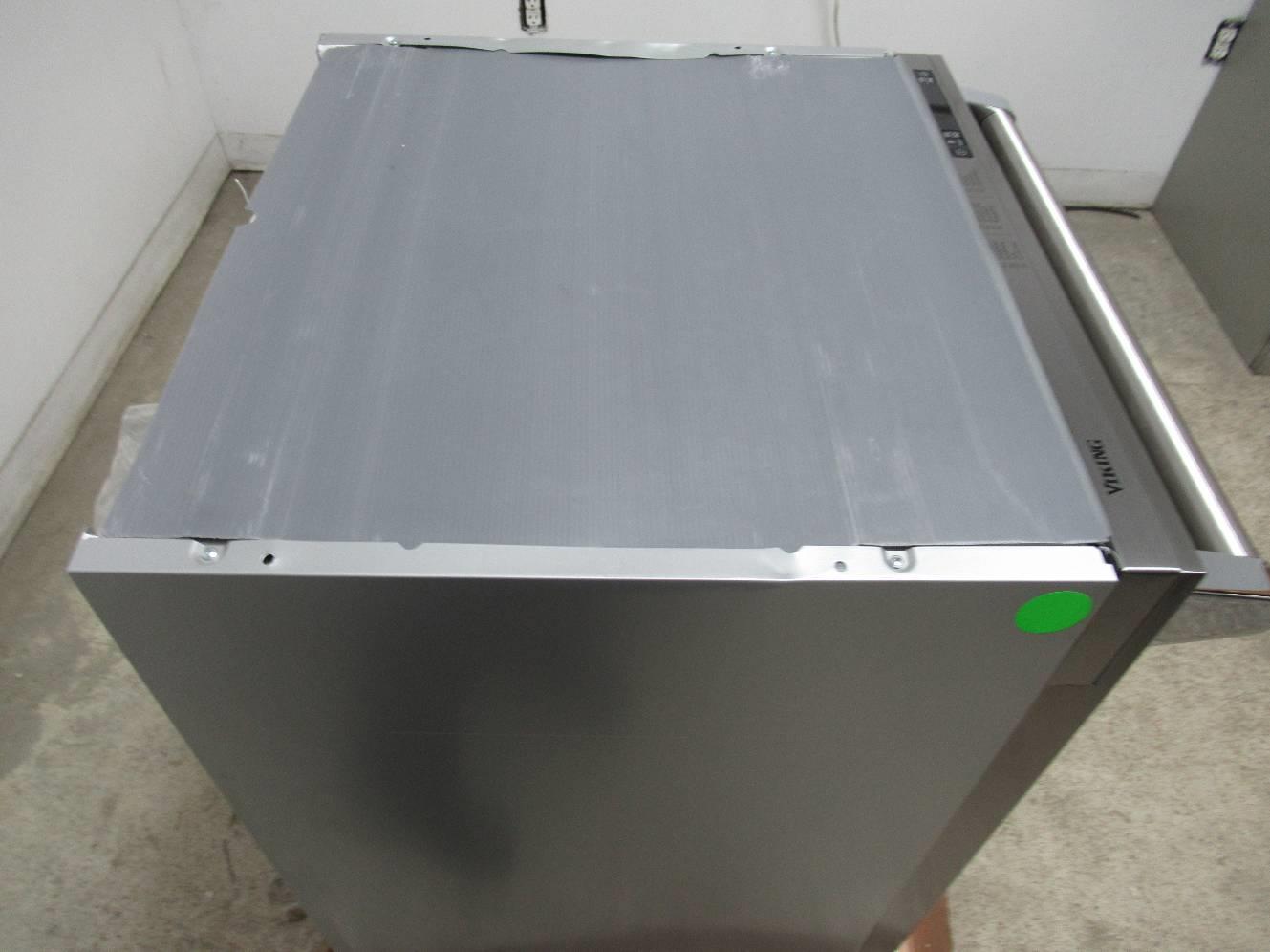 Viking Professional Series 24" 45 dB SS Fully Integrated Dishwasher