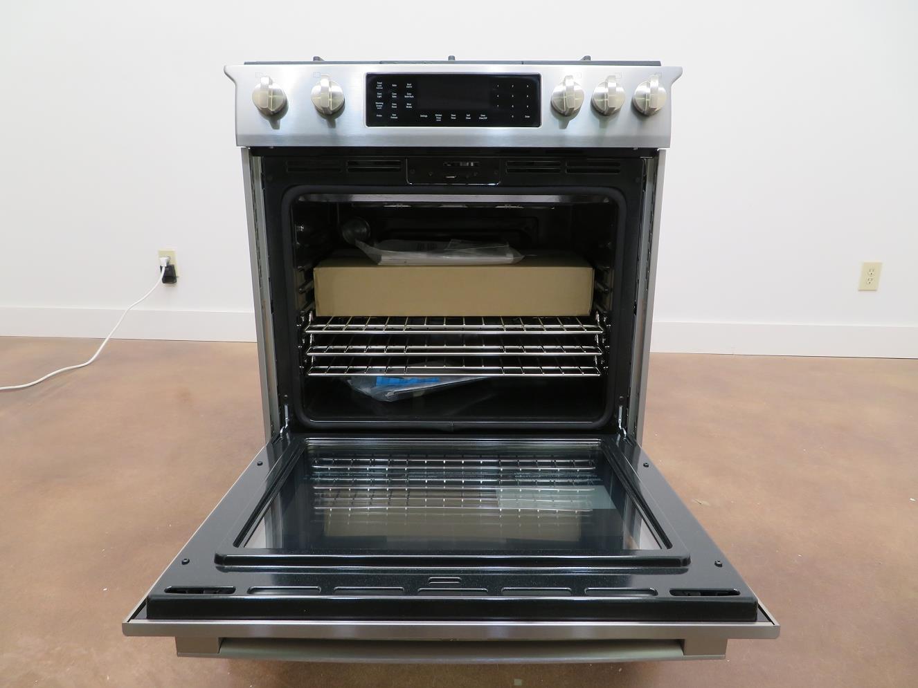 Bosch 30" 5 Sealed Burners DualFuel Warming Drawer Range HDI8054U