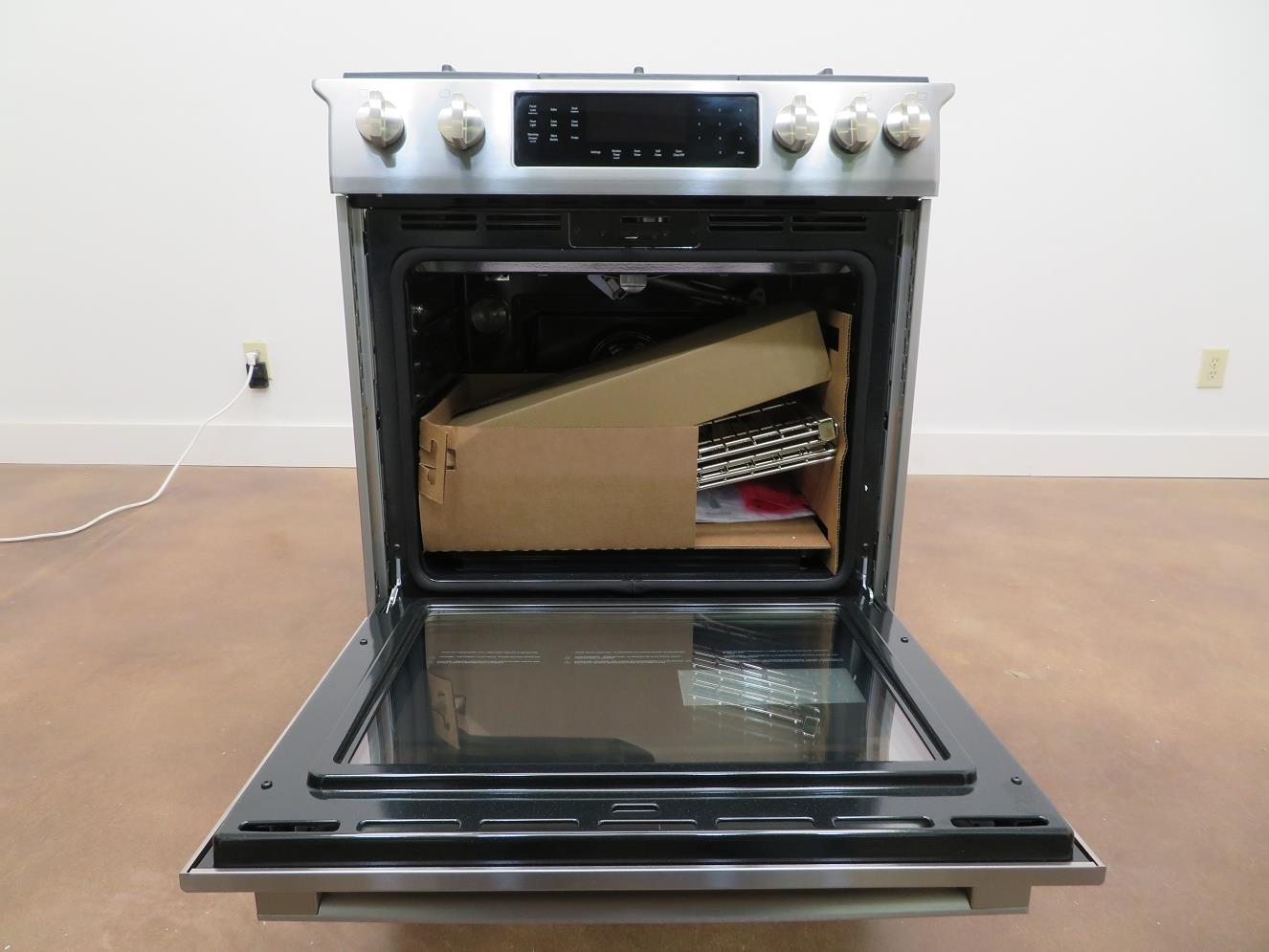 Bosch Benchmark 30" 5 Sealed Burners Slidein Gas Range Stainless