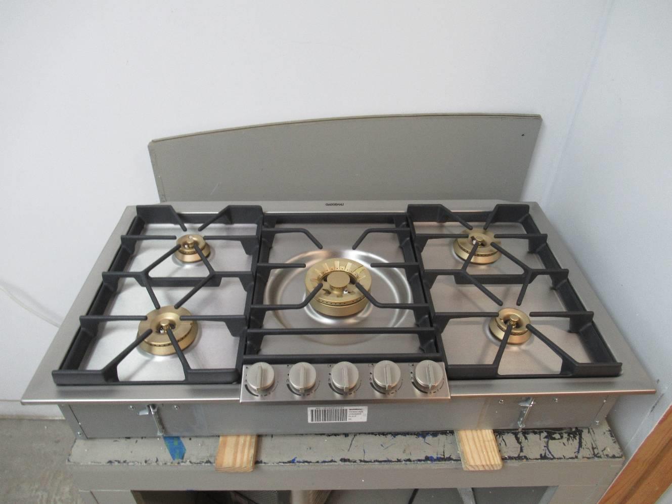 Gaggenau 36" SS 3Ring Wok Burner Natural Gas Cooktop Stainless