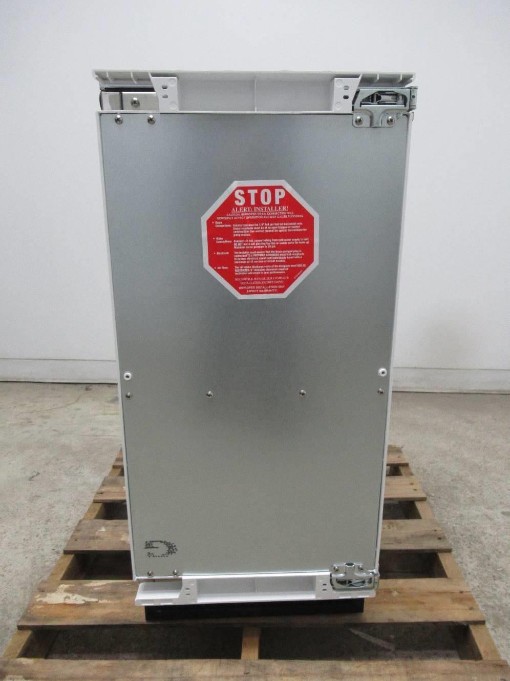 Scotsman 15" Panel Ready Clear Cube Ice Under Counter Ice Maker