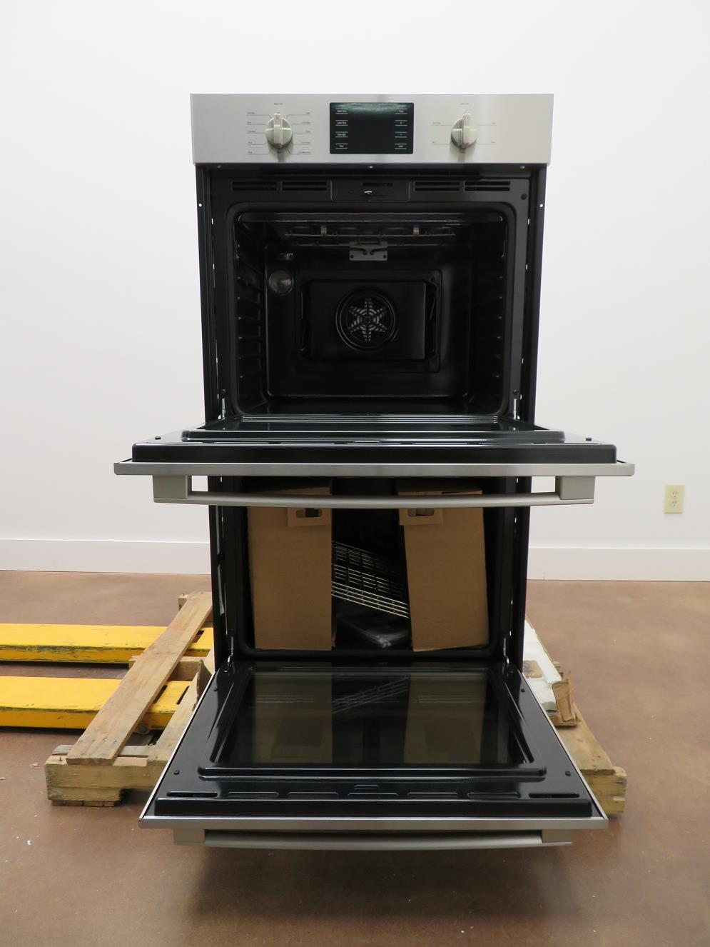 Bosch 500 30" European Convection Double Electric Wall Ovens HBL5651UC