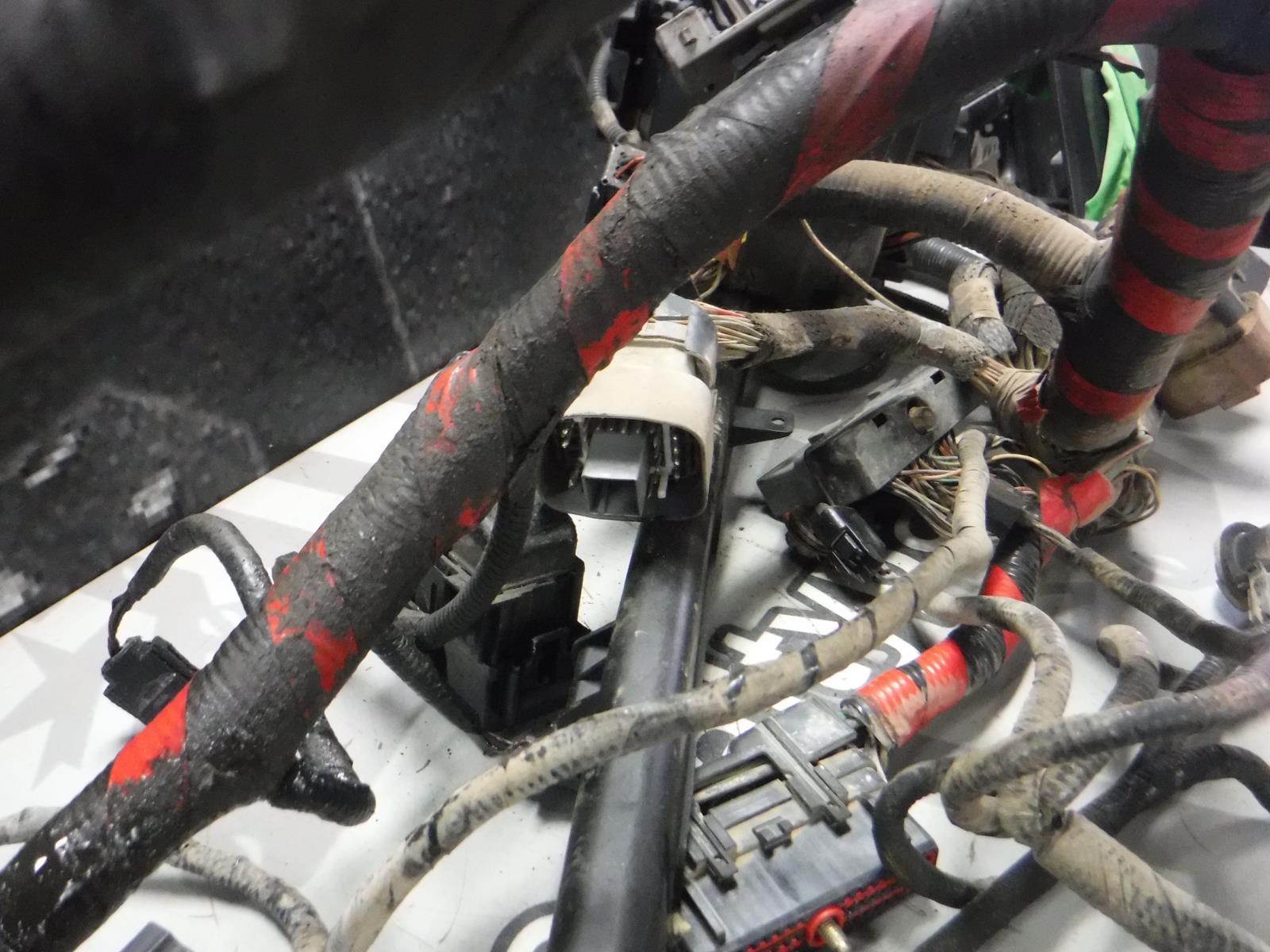 2000 - 2003 FORD 7.3 DIESEL ZF6 ENGINE COMPARTMENT WIRING HARNESS