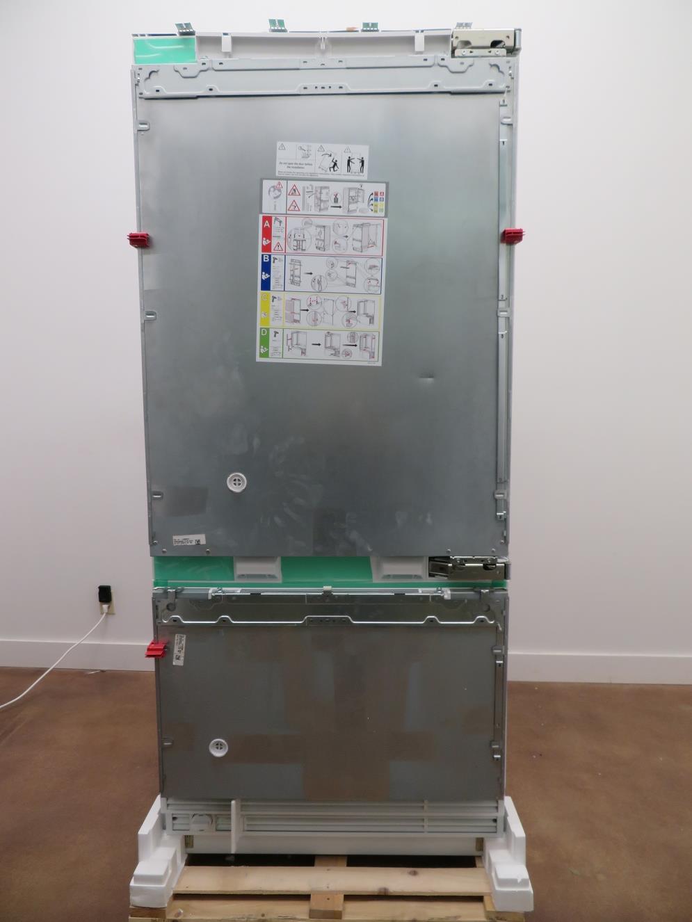 Gaggenau 36" Automatic Ice maker Fully Integrated Refrigerator RB492701