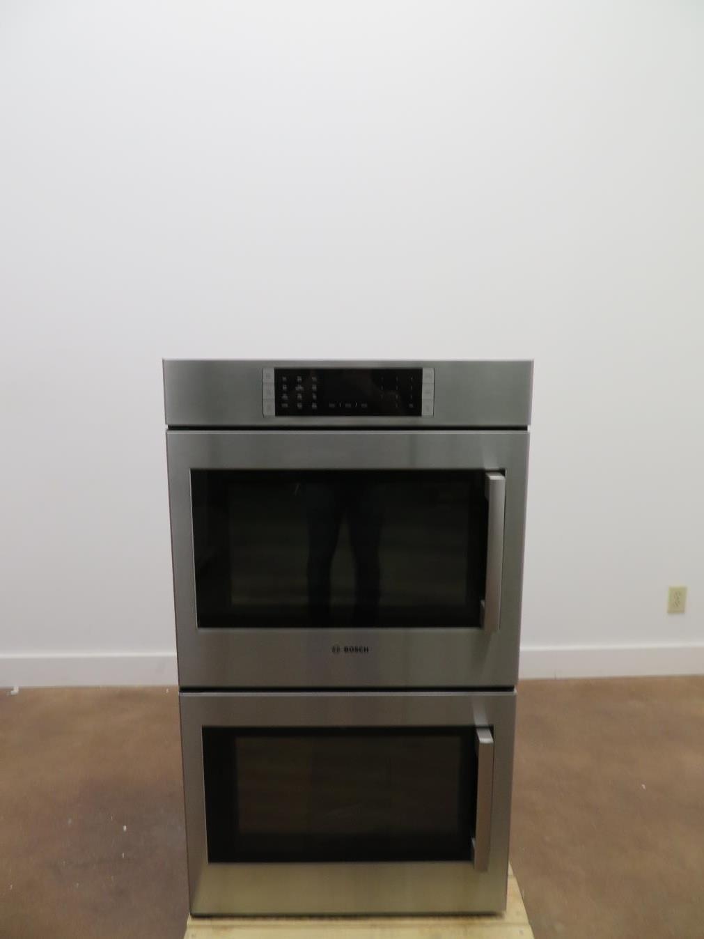 Bosch Benchmark Series 30" SelfClean Double Electric Wall Oven