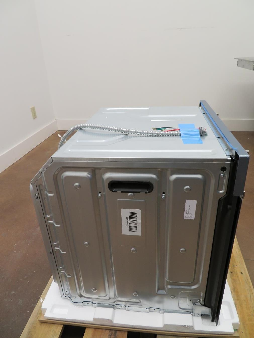 Bosch 500 Series 24" 2.8 cu ft Convection Single Electric Wall Oven