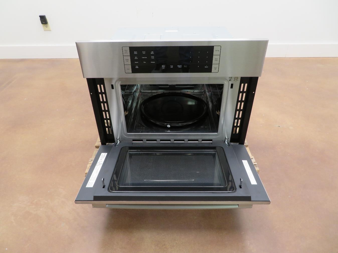 Bosch 800 Series 27 inch Sensor Auto Defrost Speed Convection Oven