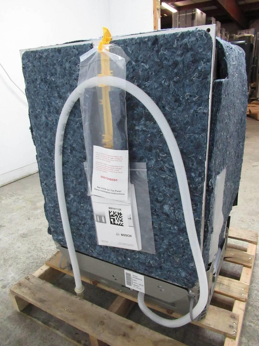 Bosch 800 Series 24" 39 dBA AquaStop Panel Ready BuiltIn Dishwasher