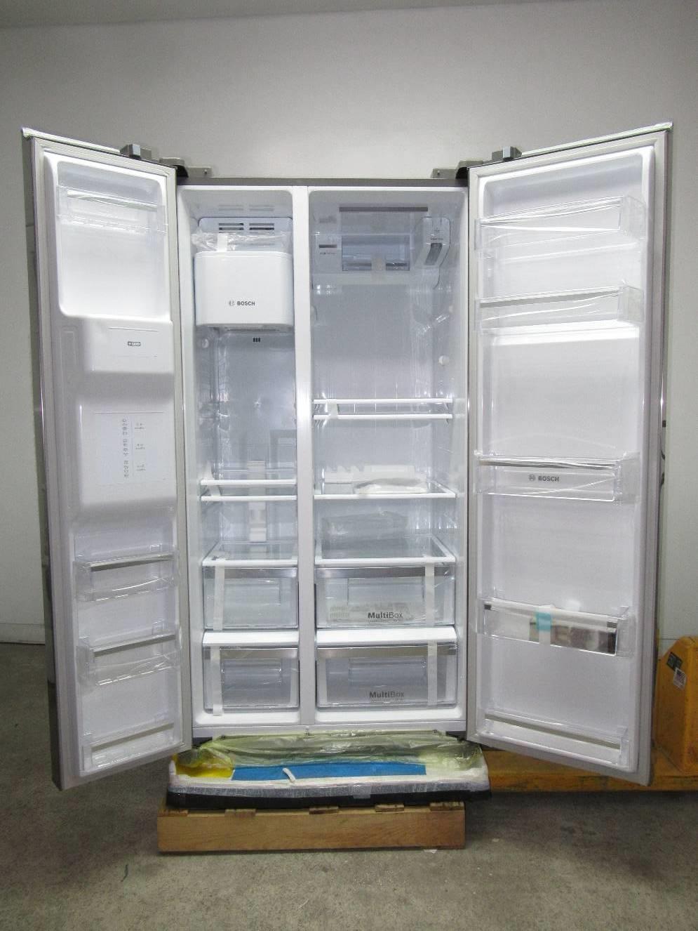 Bosch 300 Series 36" Multi Airflow System Side by Side Refrigerator