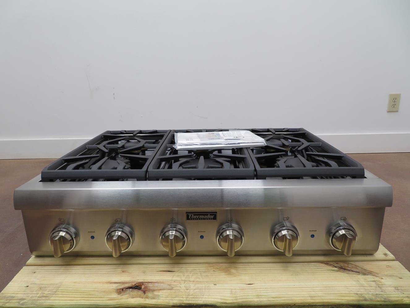 THERMADOR 36" 6 Pedestal Star Burner Stainless ProStyle Gas Rangetop