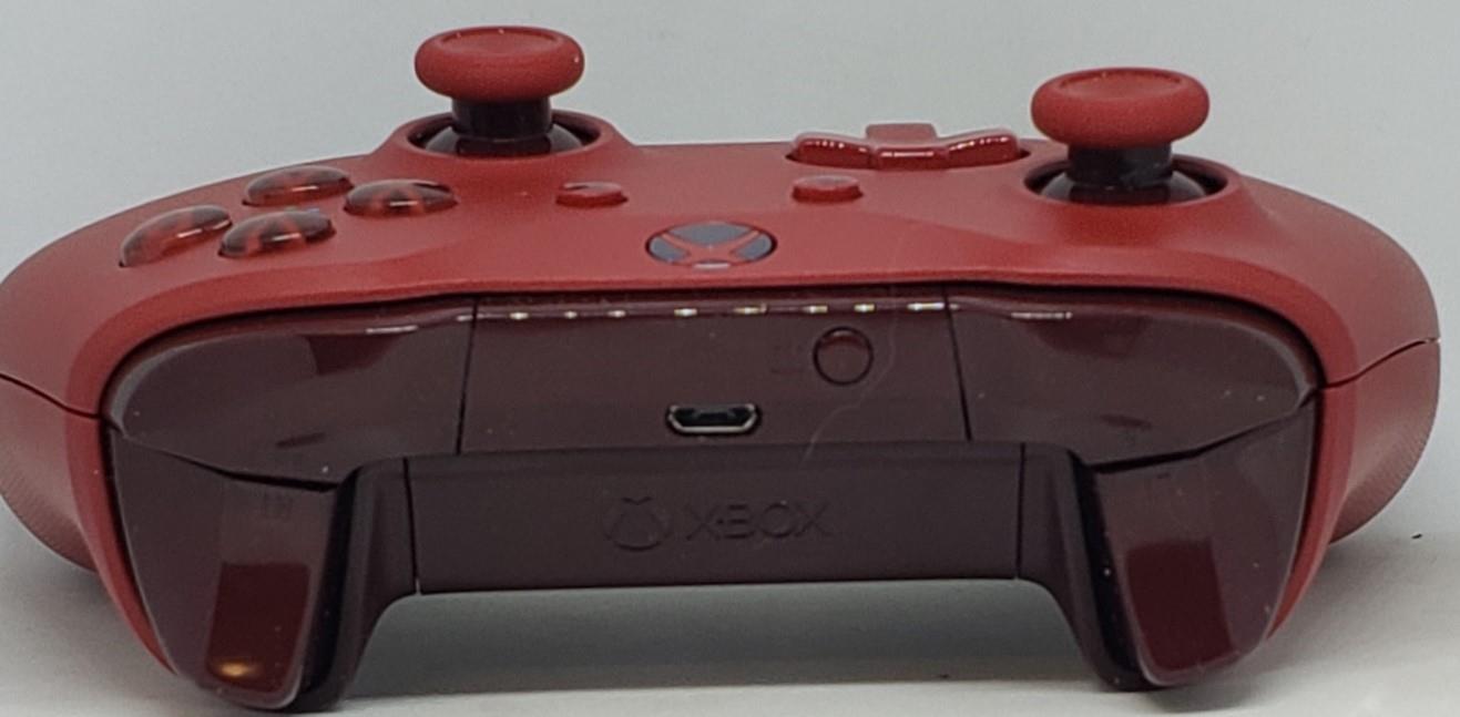 Microsoft Xbox One Model 1708 Wireless Controller Red FOR PARTS OR