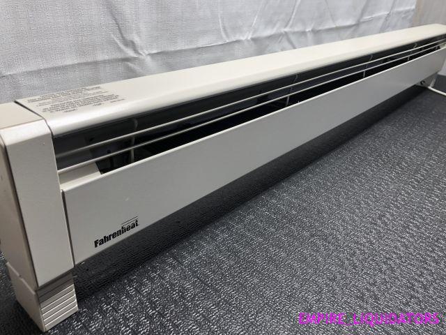 WORKING / UNUSED FAHRENHEAT ELECTRIC HYDRONIC BASEBOARD HEATER MODEL