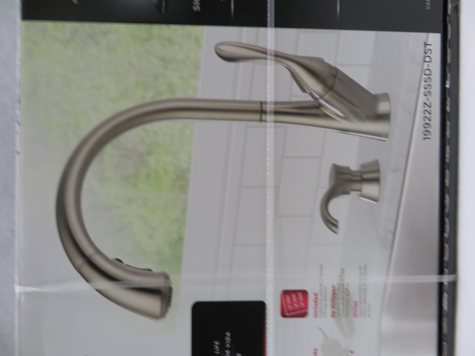 Delta Ashton 19922ZSSSDDST Pull Down Kitchen Faucet Stainless Finish