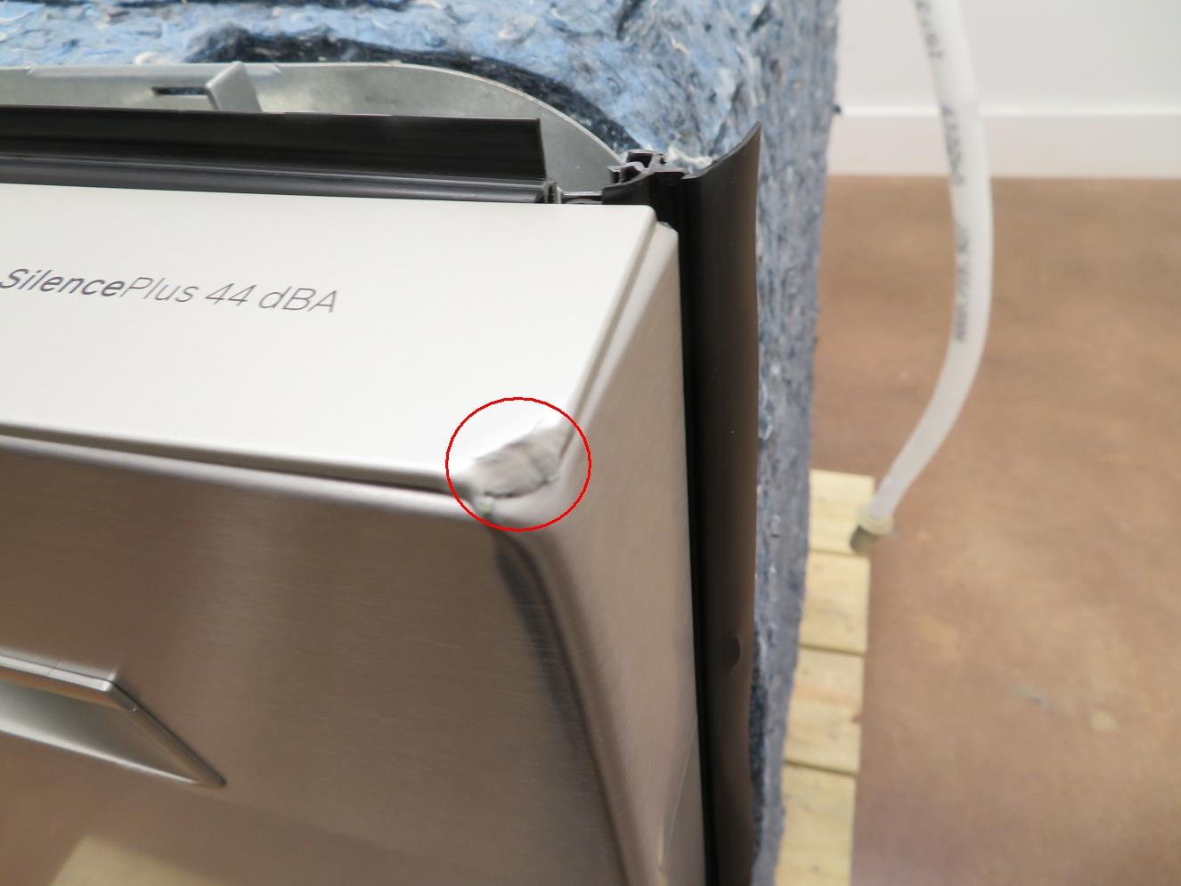 Bosch 500 Series 24" 44 dBA Info Light Integrated Dishwasher SHPM65W55N