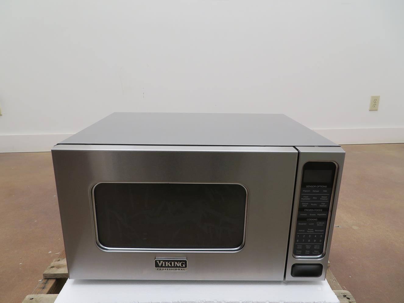Viking Professional 24 Warm Hold Countertop Microwave Oven