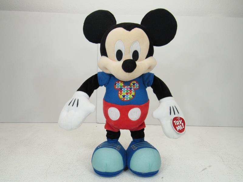 just play mickey hot dog dance break feature plush