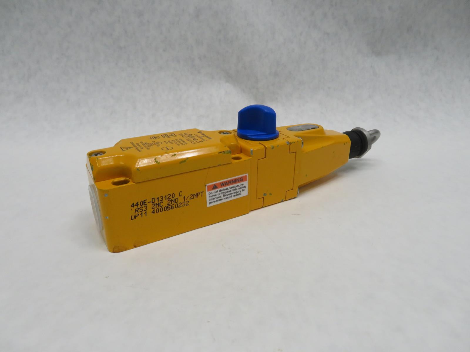 Allen Bradley Guard Master Lifeline 3 Safety Switch 440ED13120 C eBay