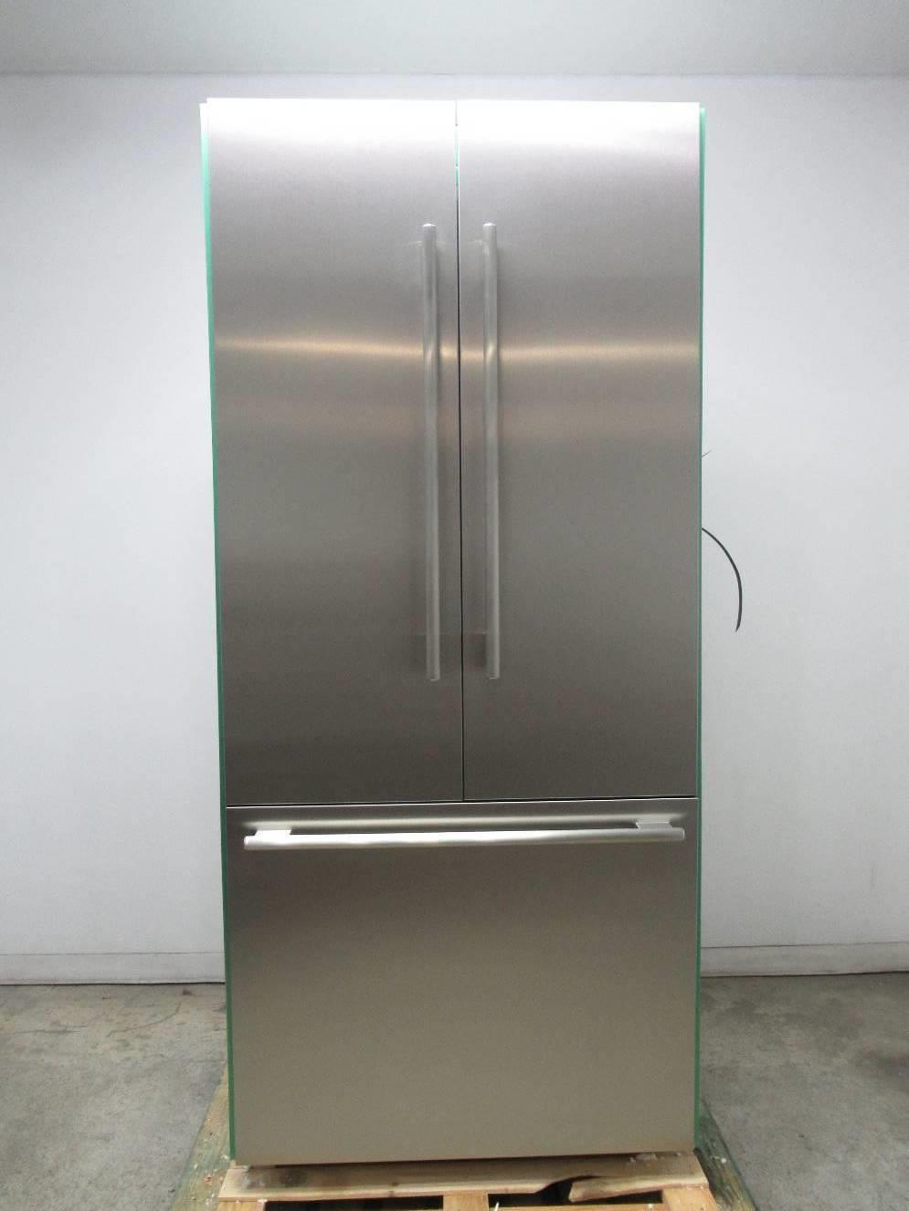 Thermador Freedom Masterpiece Series 36" SS French Door Refrigerator