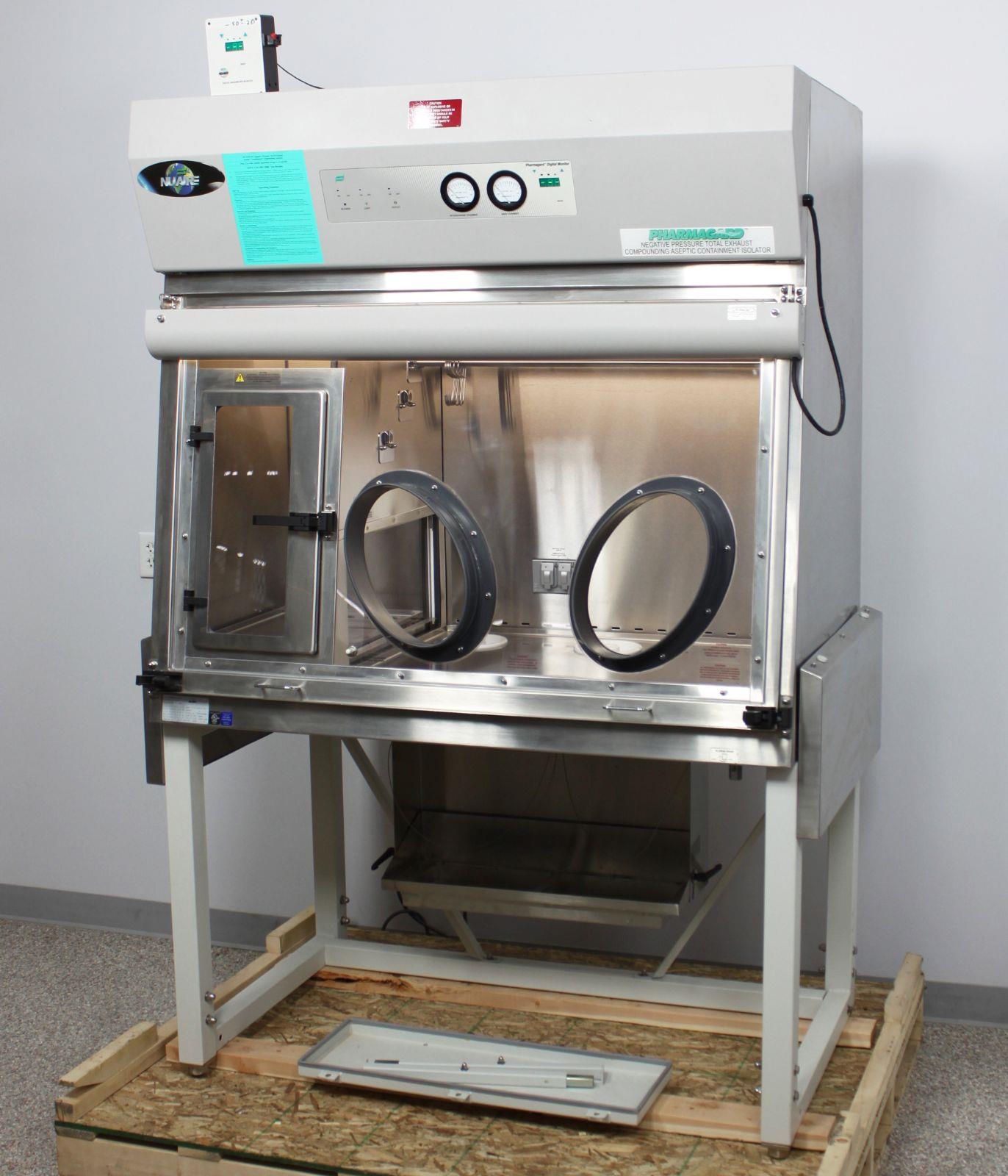 Nuaire NUNTE797400 Negative Pressure Compounding Aseptic Isolator