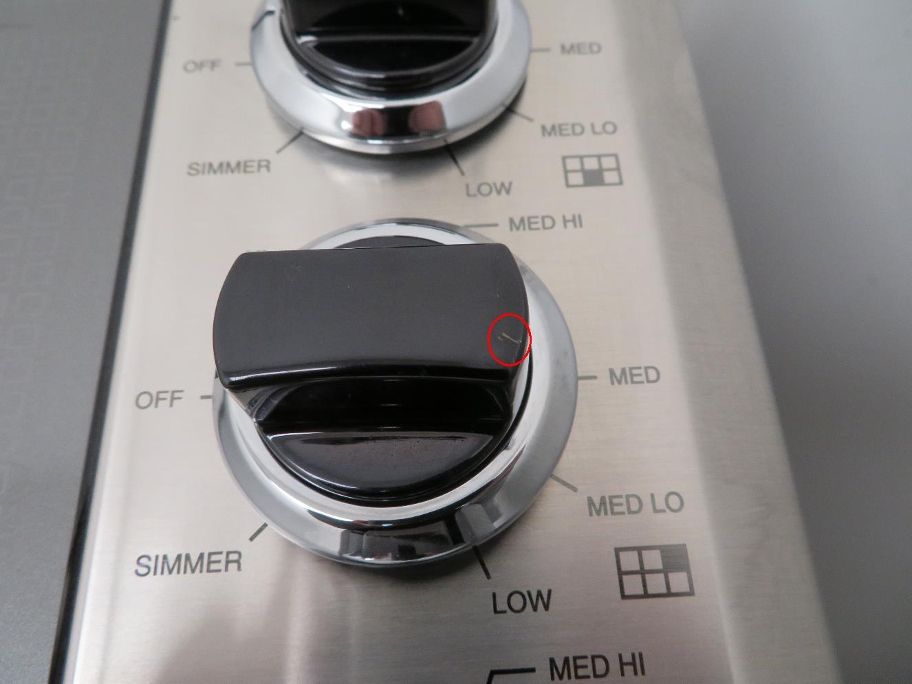 Viking Professional 5 Series 36" Metallic 6 Zone Induction Cooktop