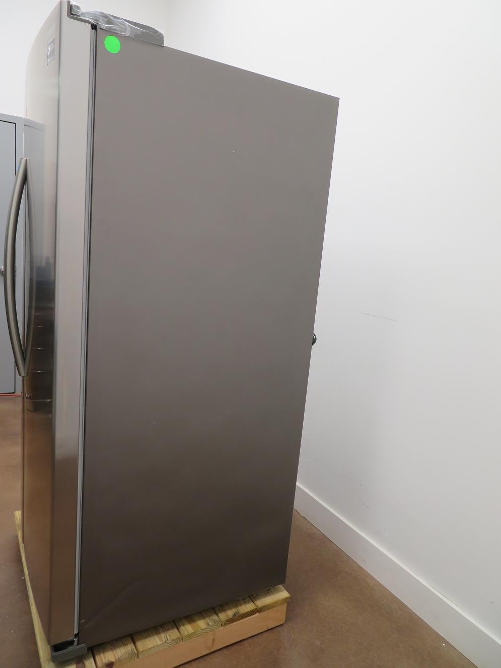 Samsung RS25J500DSR 36" Side-by-Side Refrigerator Filtered Ice & Water