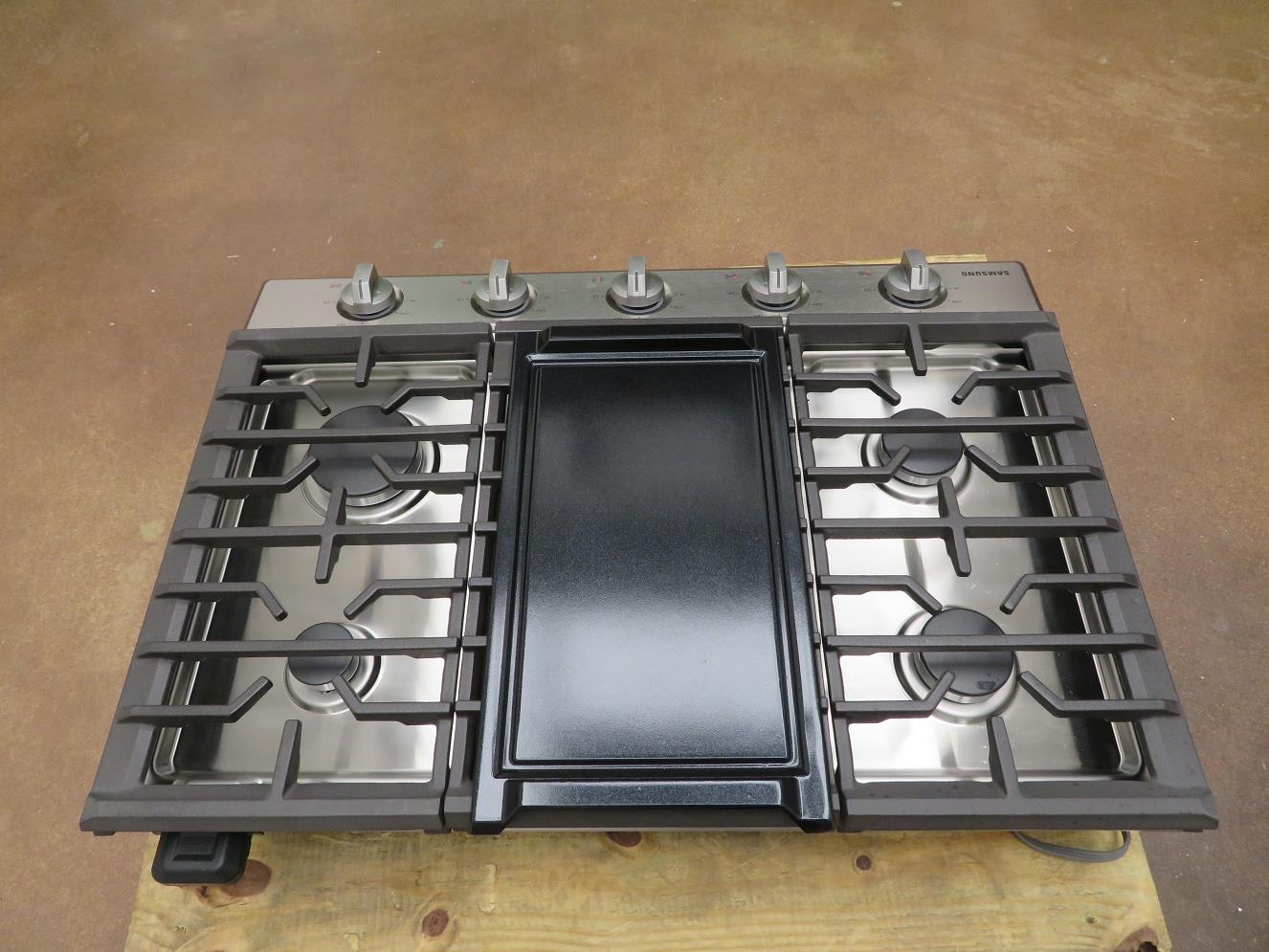 Samsung NA30N6555TS 30 Inches Gas Cooktop with 19K Power Burner