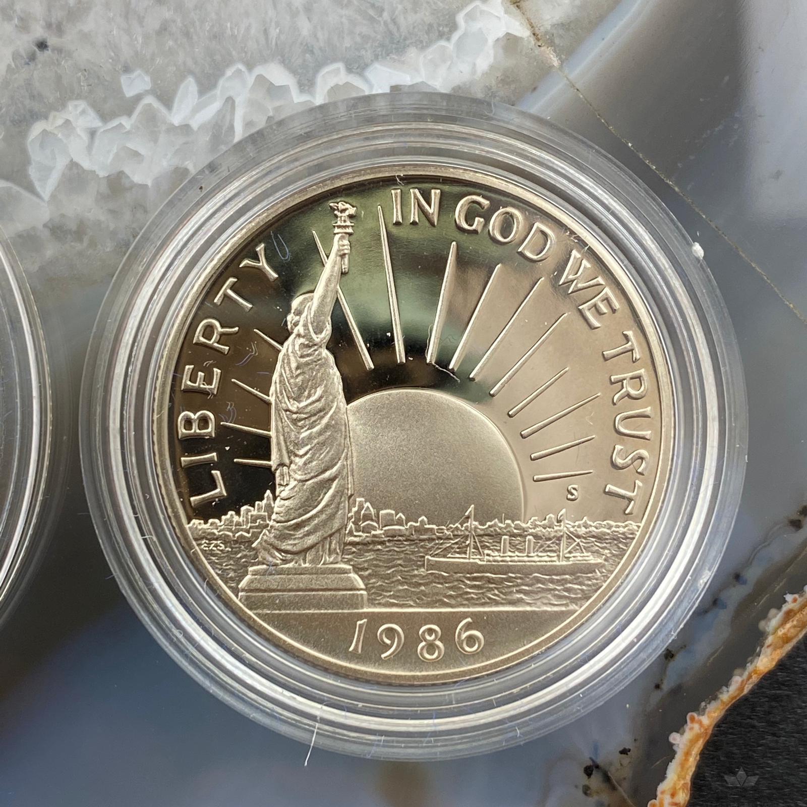 1986 us liberty coins us silver dollar and half dollar