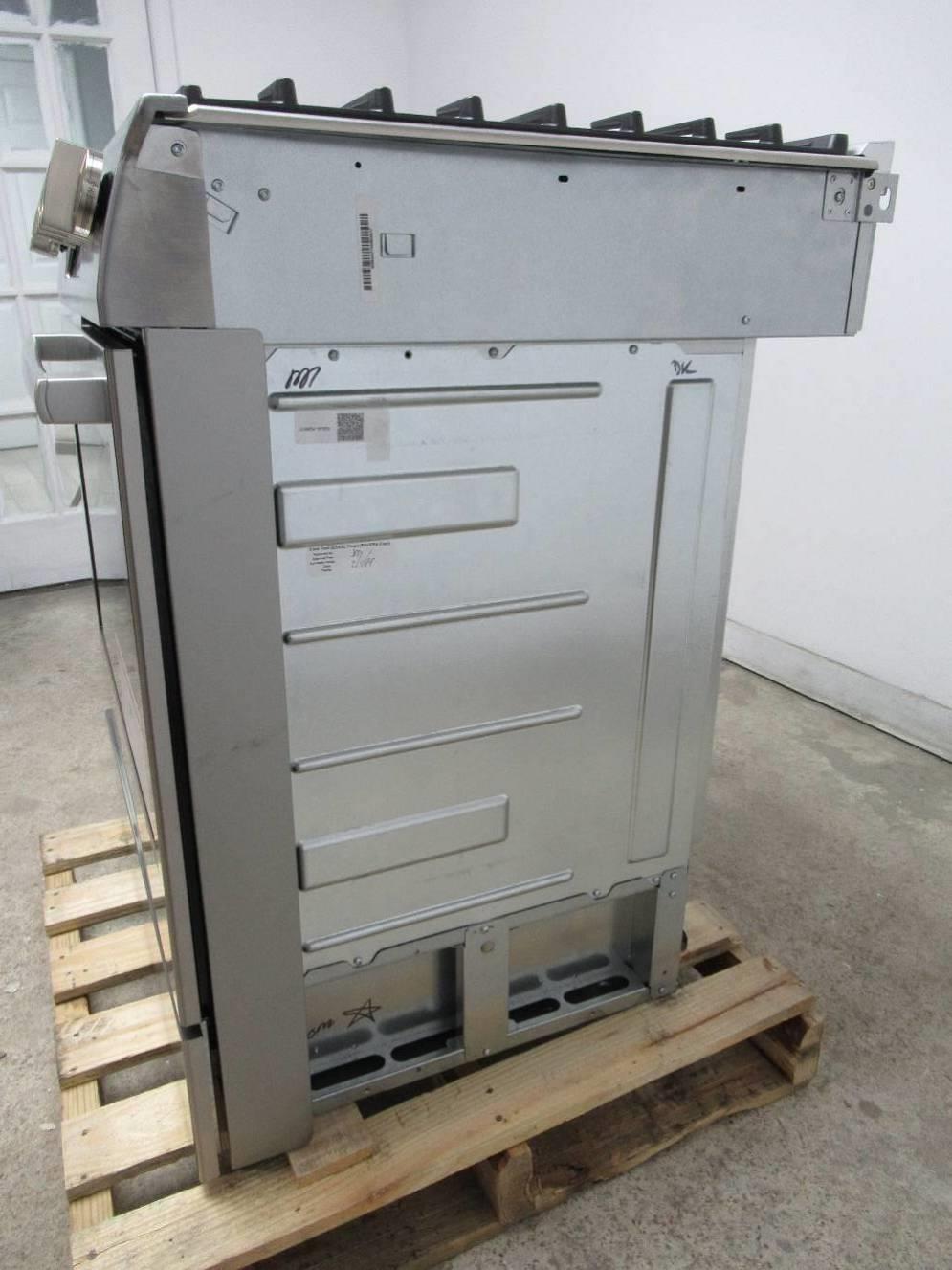 Bosch 800 Series 30" 18000 BTU Burner 4.8 cu. ft SlideIn Gas Range