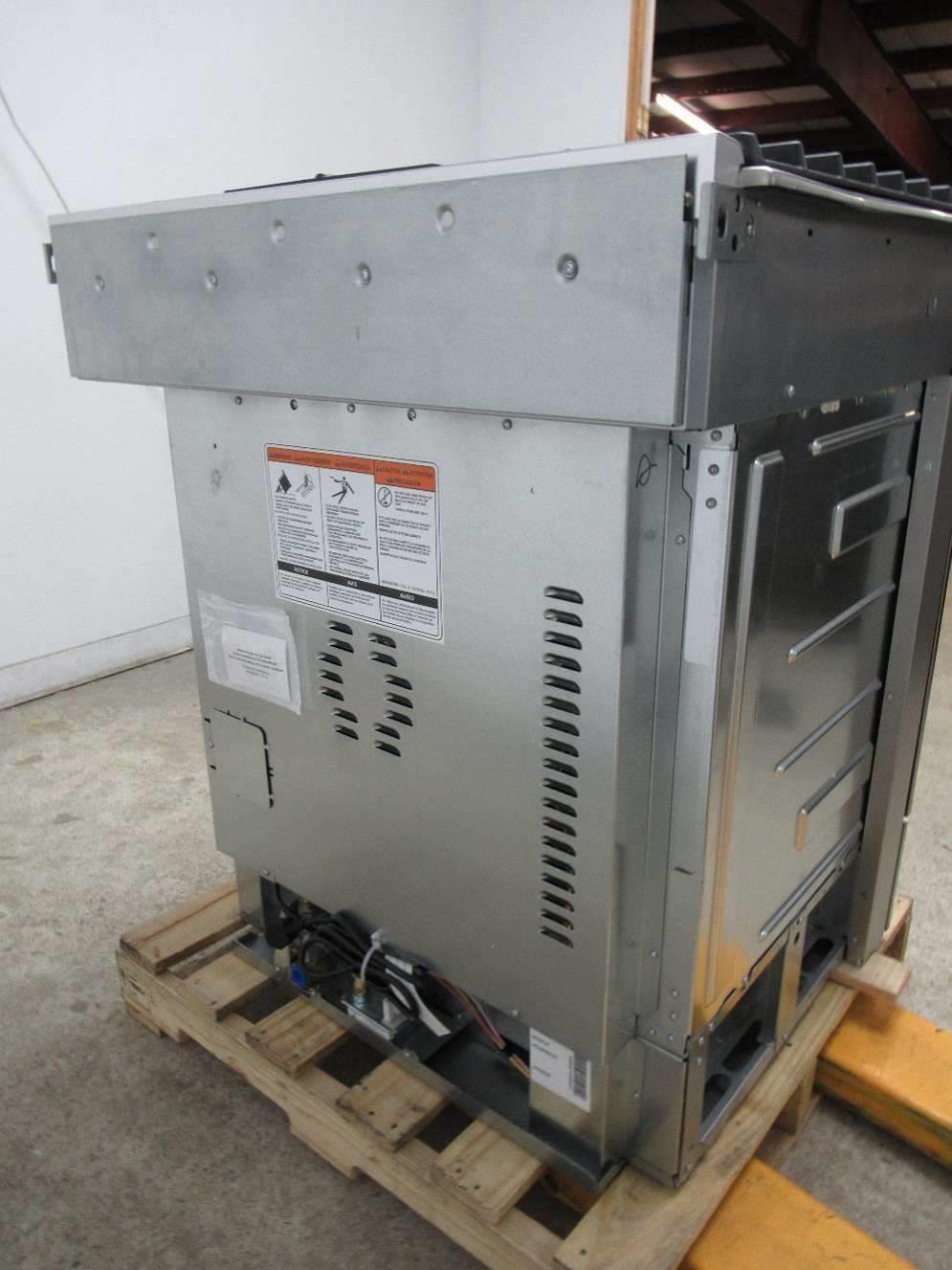 Bosch 800 Series 30" 18000 BTU Burner 4.8 cu. ft SlideIn Gas Range