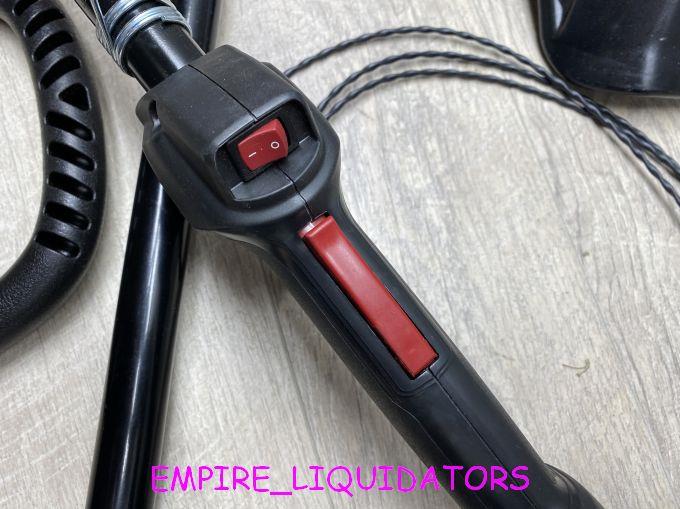 BOXED CRAFTSMAN 30CC 4-CYCLE GAS TRIMMER W/ STRAIGHT SHAFT & SPEED