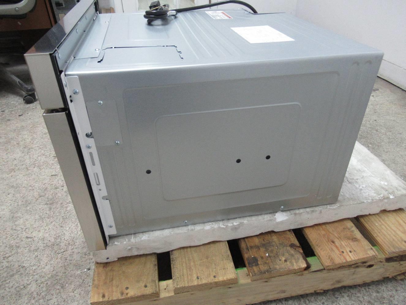 Thermador Masterpiece Series 24" 1.2 Cu.Ft. 1500 Watts Built In