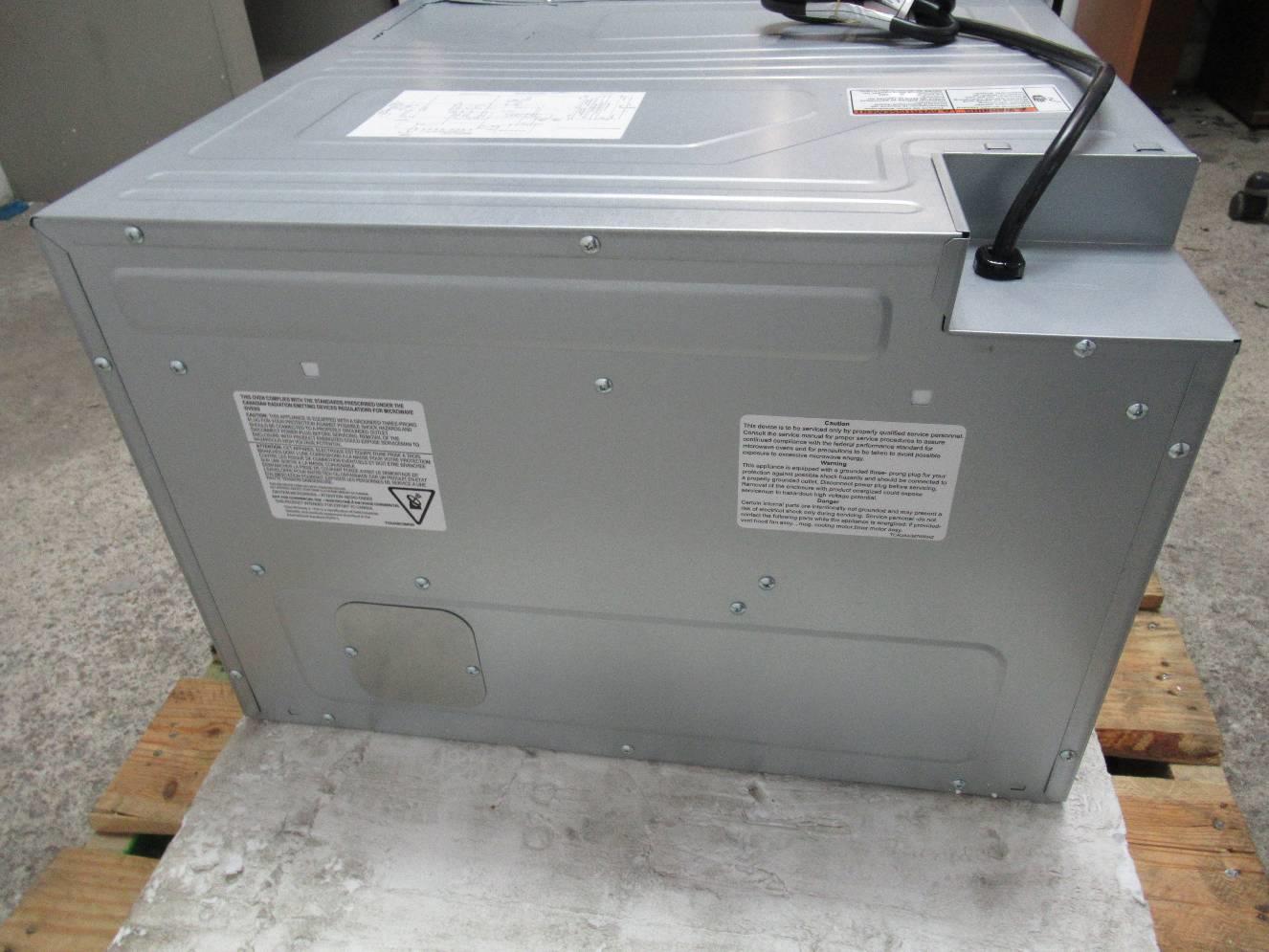 Thermador Masterpiece Series 24" 1.2 Cu.Ft. 1500 Watts Built In