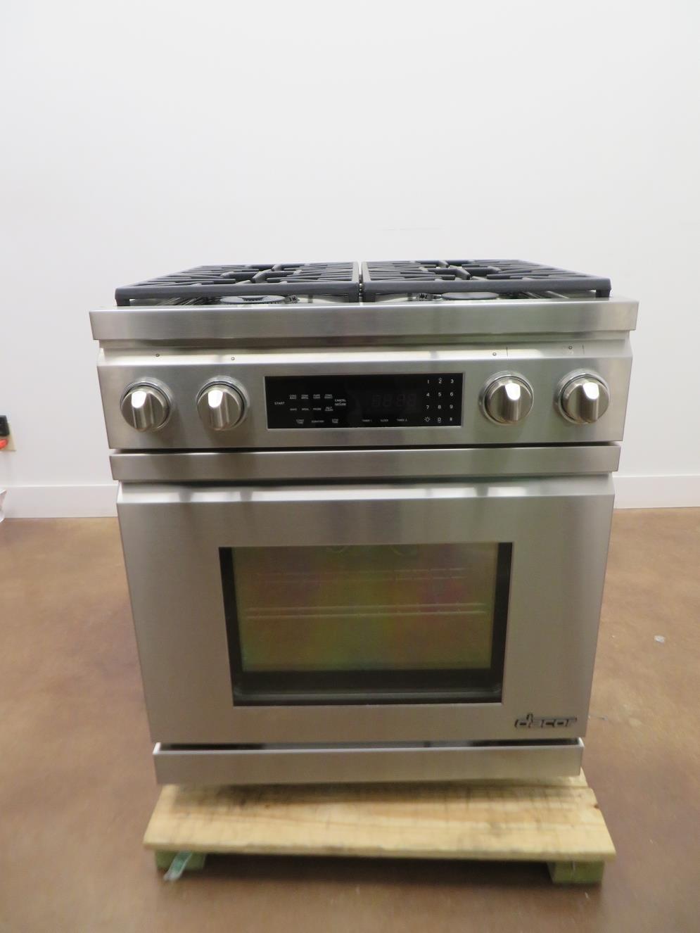 Dacor Distinctive 30" 4 Burners ProStyle Slidein SS DualFuel Range