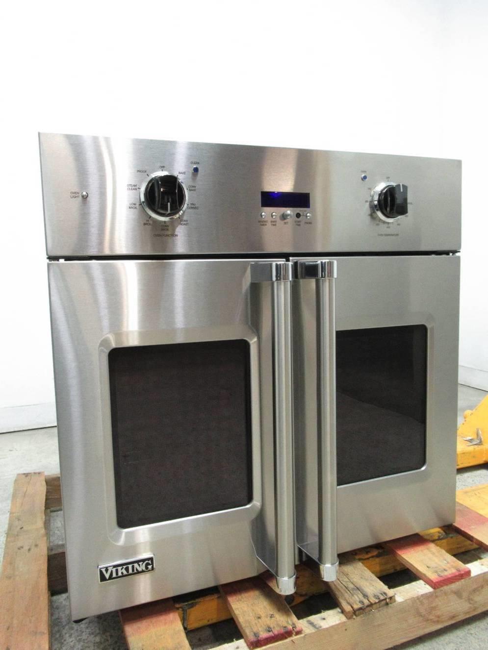 Viking Professional 7 Series 30" 4.3 Cu.Ft French Door Wall Oven