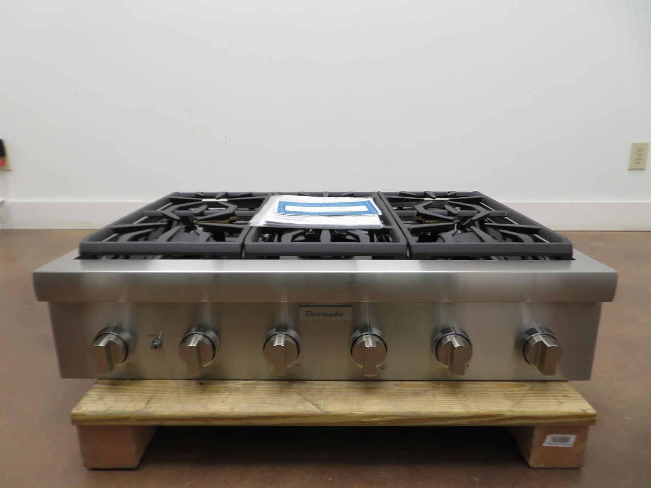 Thermador 36" Precision simmering 6 Star Burner Stainless Gas Rangetop