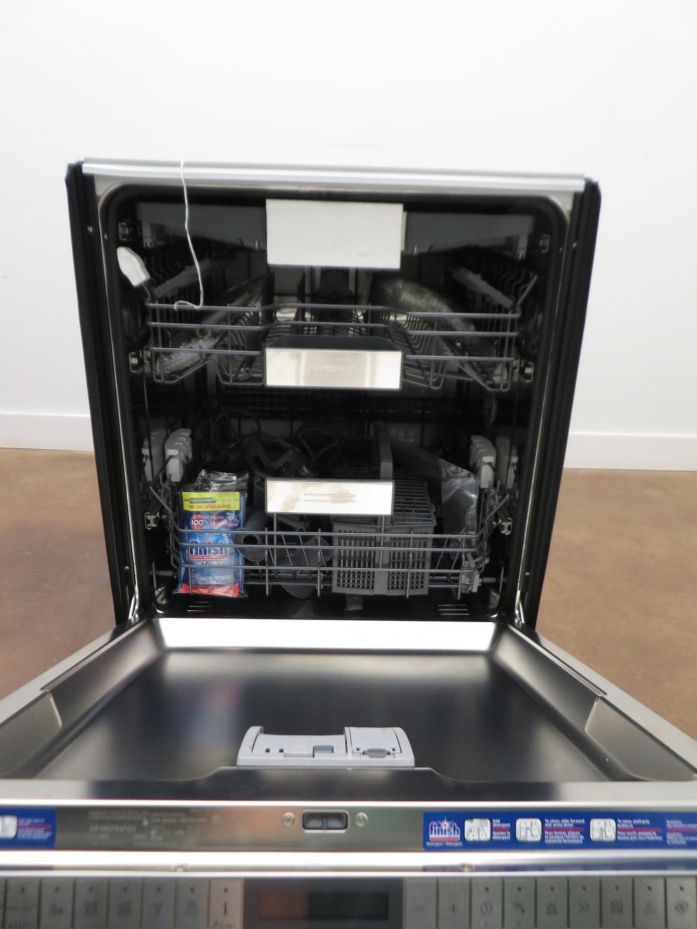 Gaggenau 400 Series DF480763 24" Fully Integrated Smart Dishwasher