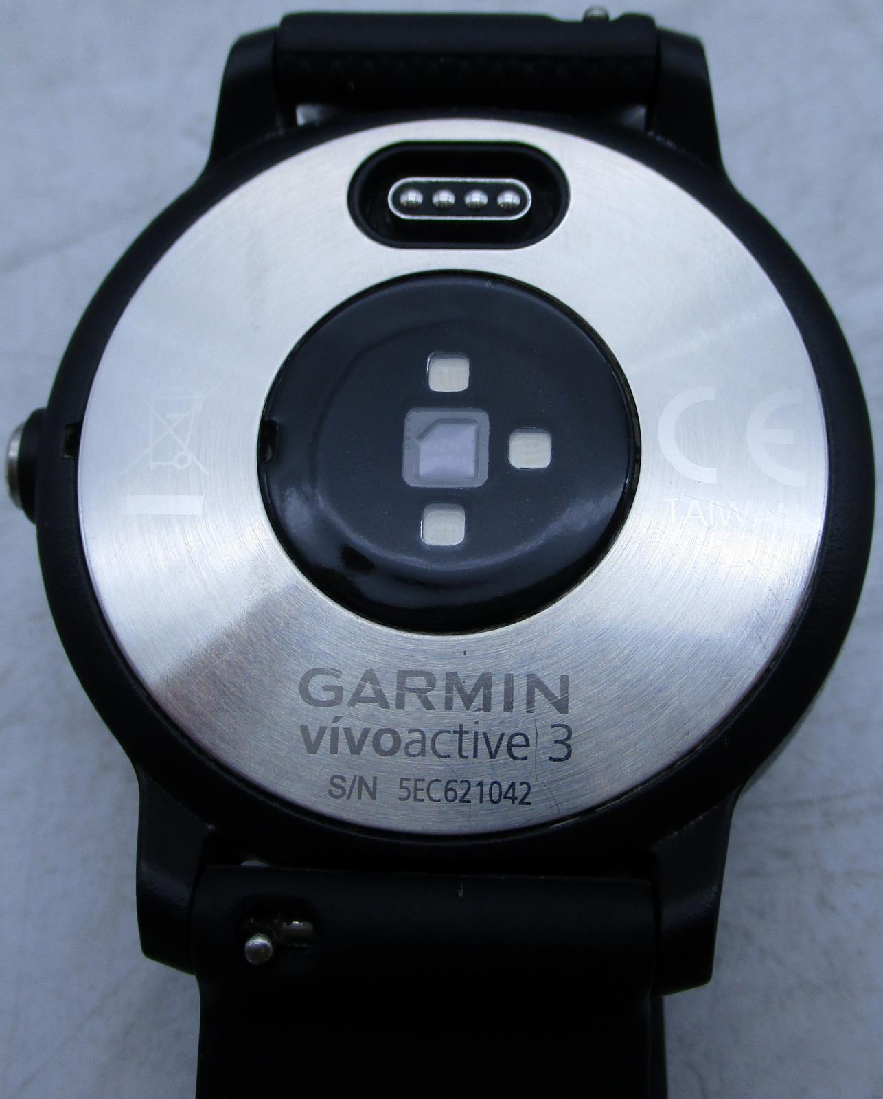 charging garmin vivoactive 3