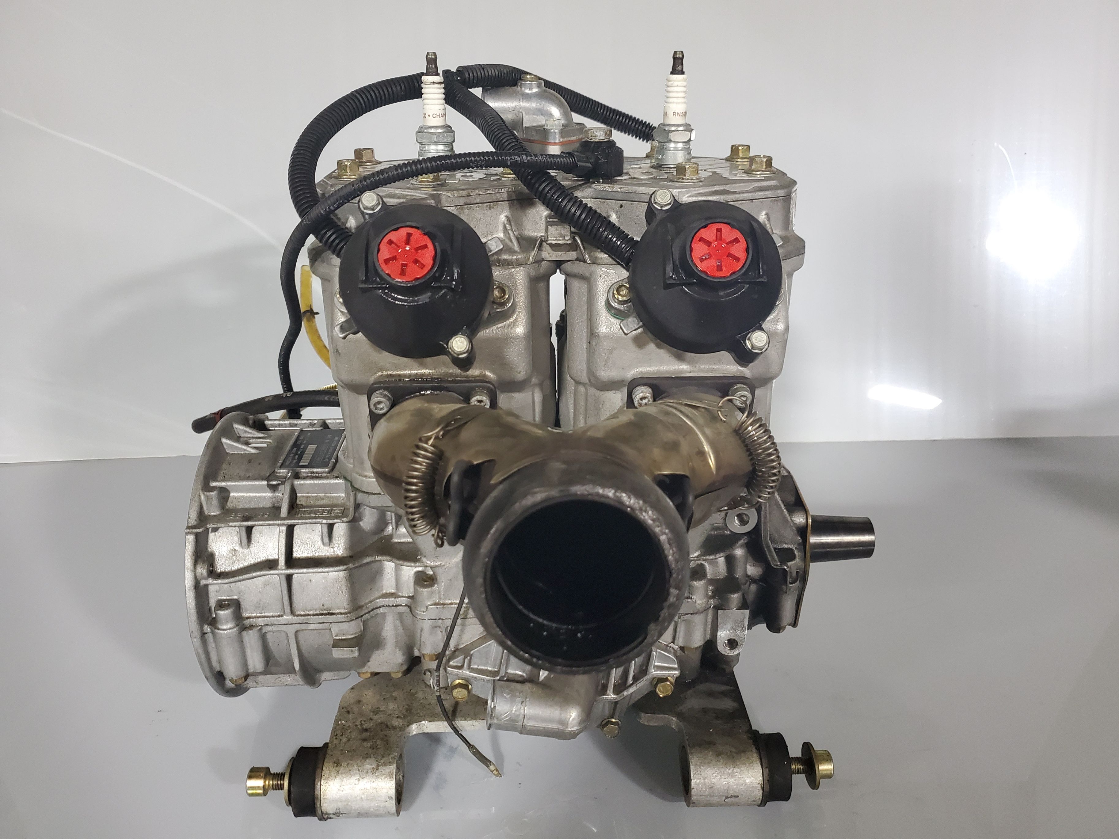 complete-oem-ski-doo-600-sdi-engine-motor-rev-rotax-brp-bombardier-type